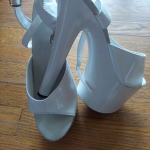 Size 9 stilettos white patent leather